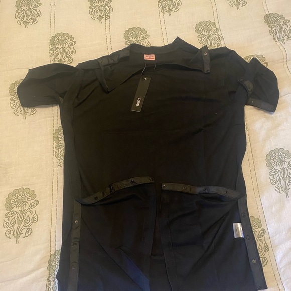 Women’s Tearaway Snap Shoulder Neck Surgery Recovery Chemo Tee in black NWT - Picture 5 of 6